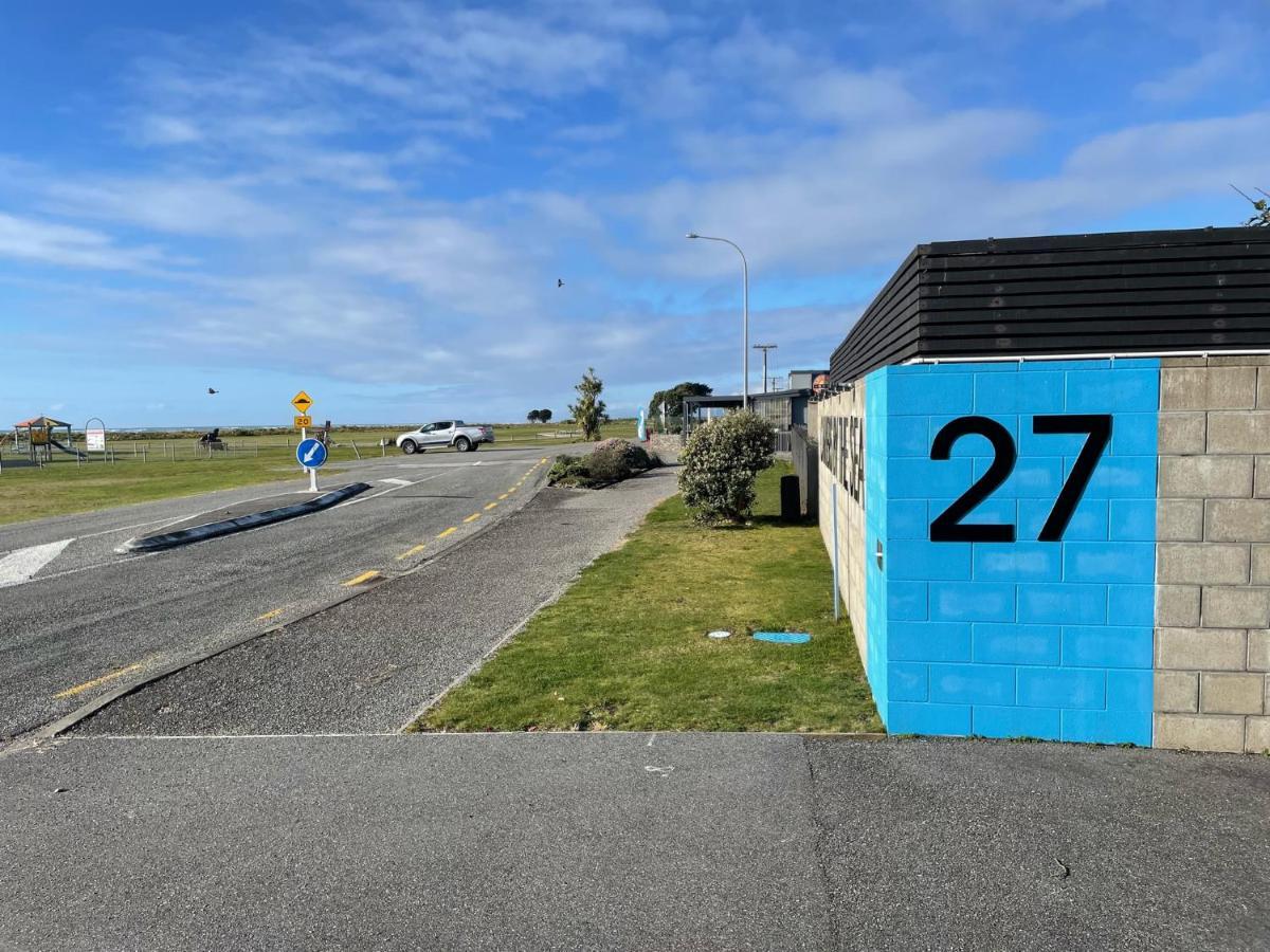 Carters By The Sea Beachside Studio Apartments Carters Beach Exterior photo